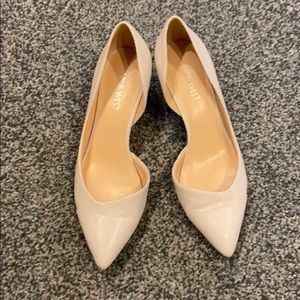 Nine West White Pumps